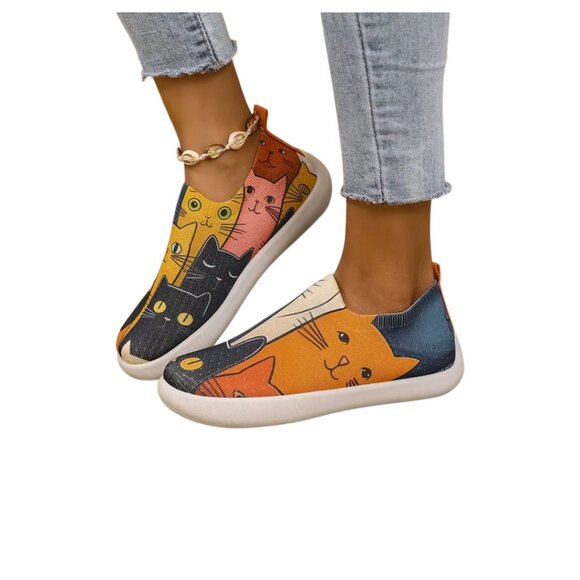 Shoes - Slip-On Sneakers for Women Size 7 | Casual Lightweight Cat Pattern | Fabric